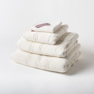 Victoria London Opulence Zero Twist Premium Towels Cream